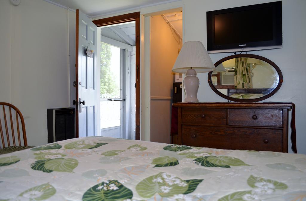 Chamber Lane Motel Round Lake Стая снимка