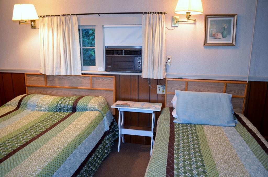 Chamber Lane Motel Round Lake Стая снимка